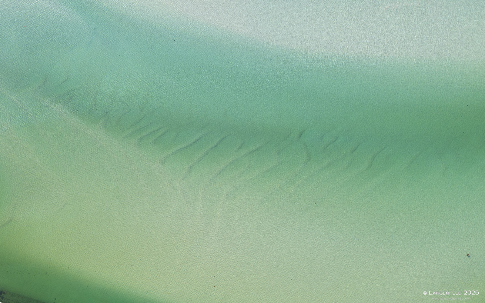 DJI 0741r 1600